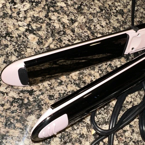 Babyliss Pro Prima3000 Straightening Iron in Pink - Picture 5 of 6